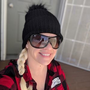 Meet your Posher, Misty